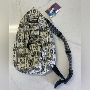 NWT Kavu Sling Bag Vinyl & Nylon